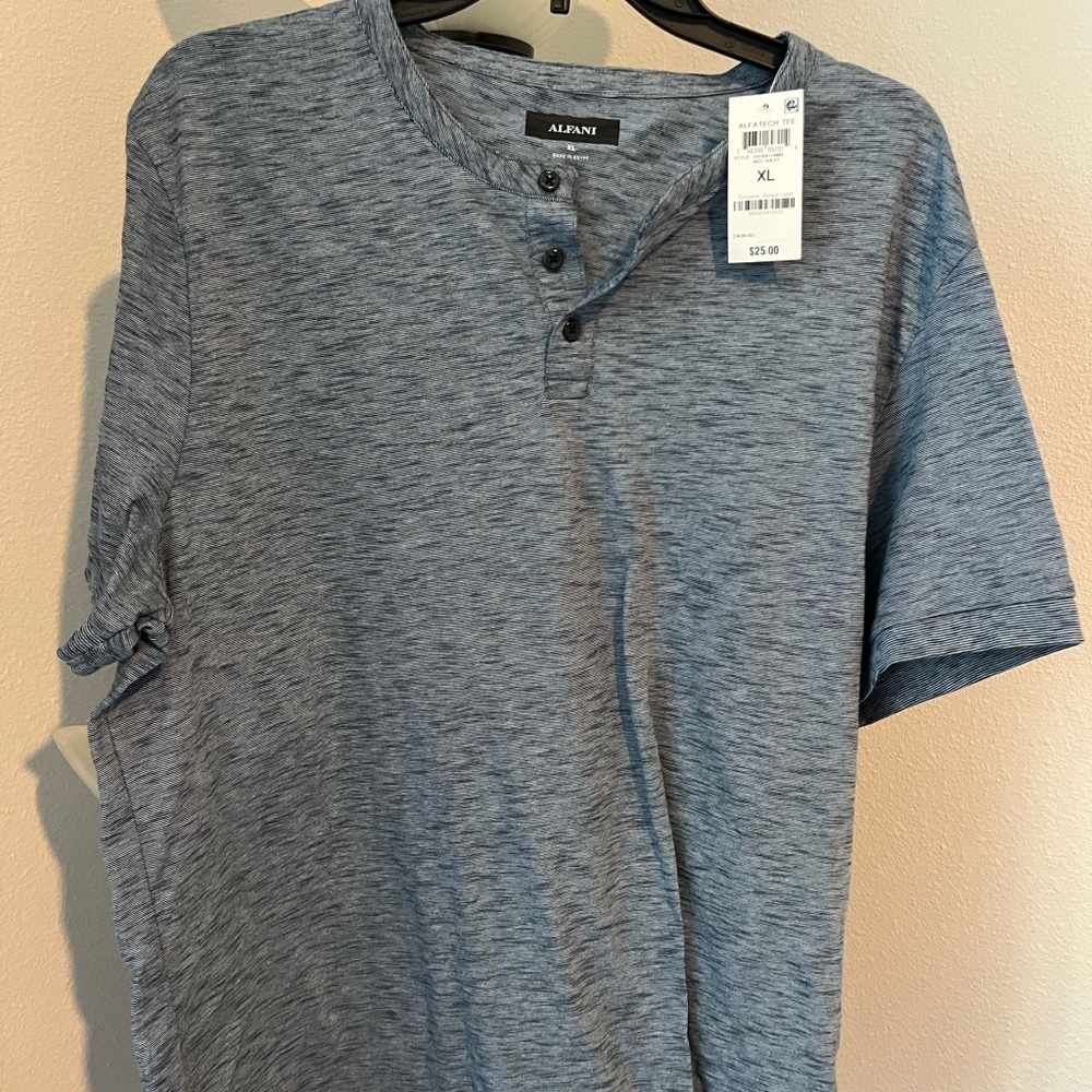 Men’s Alfani Alphatech Tee